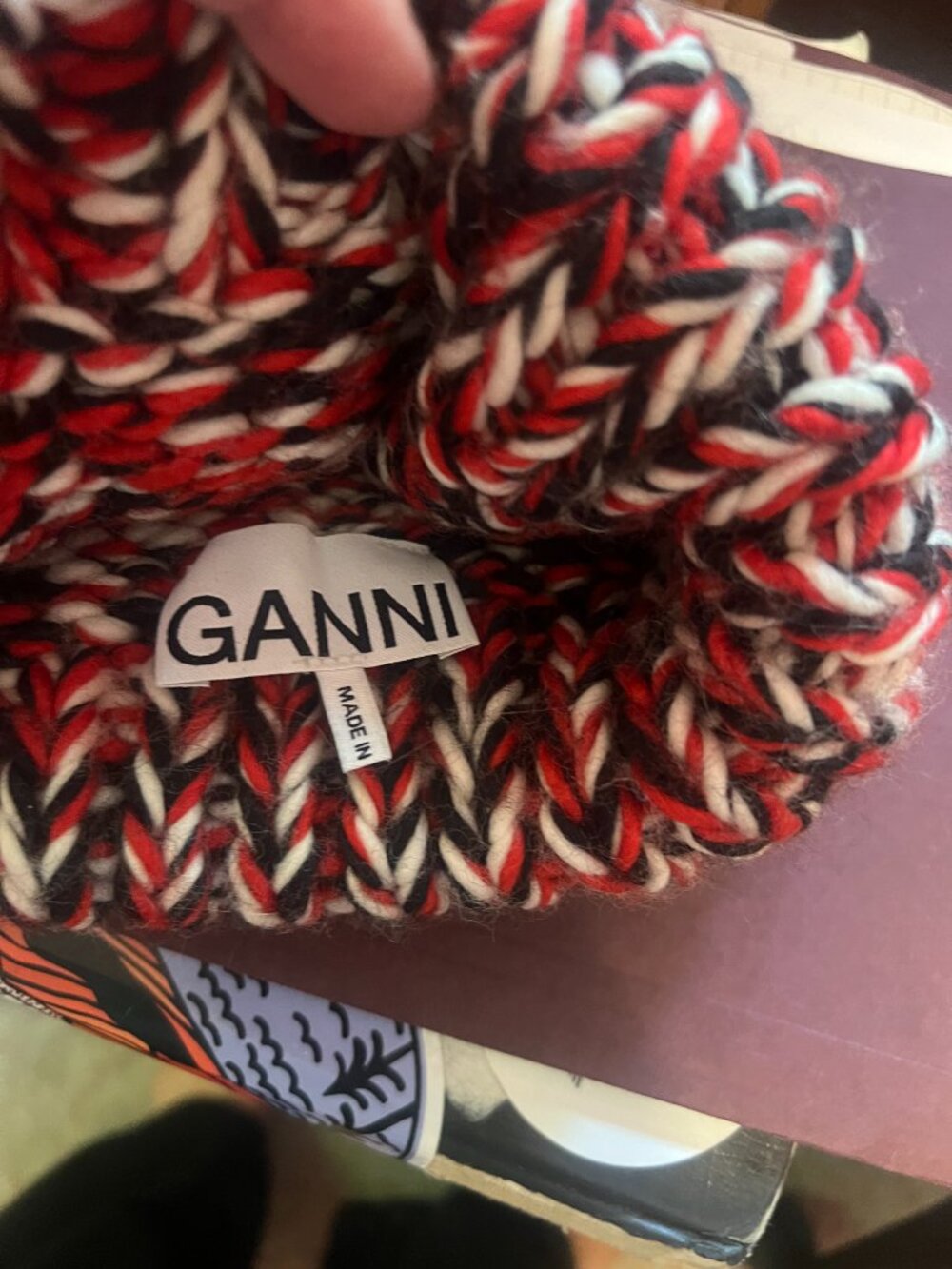 Ganni toque - Picture 2 of 2
